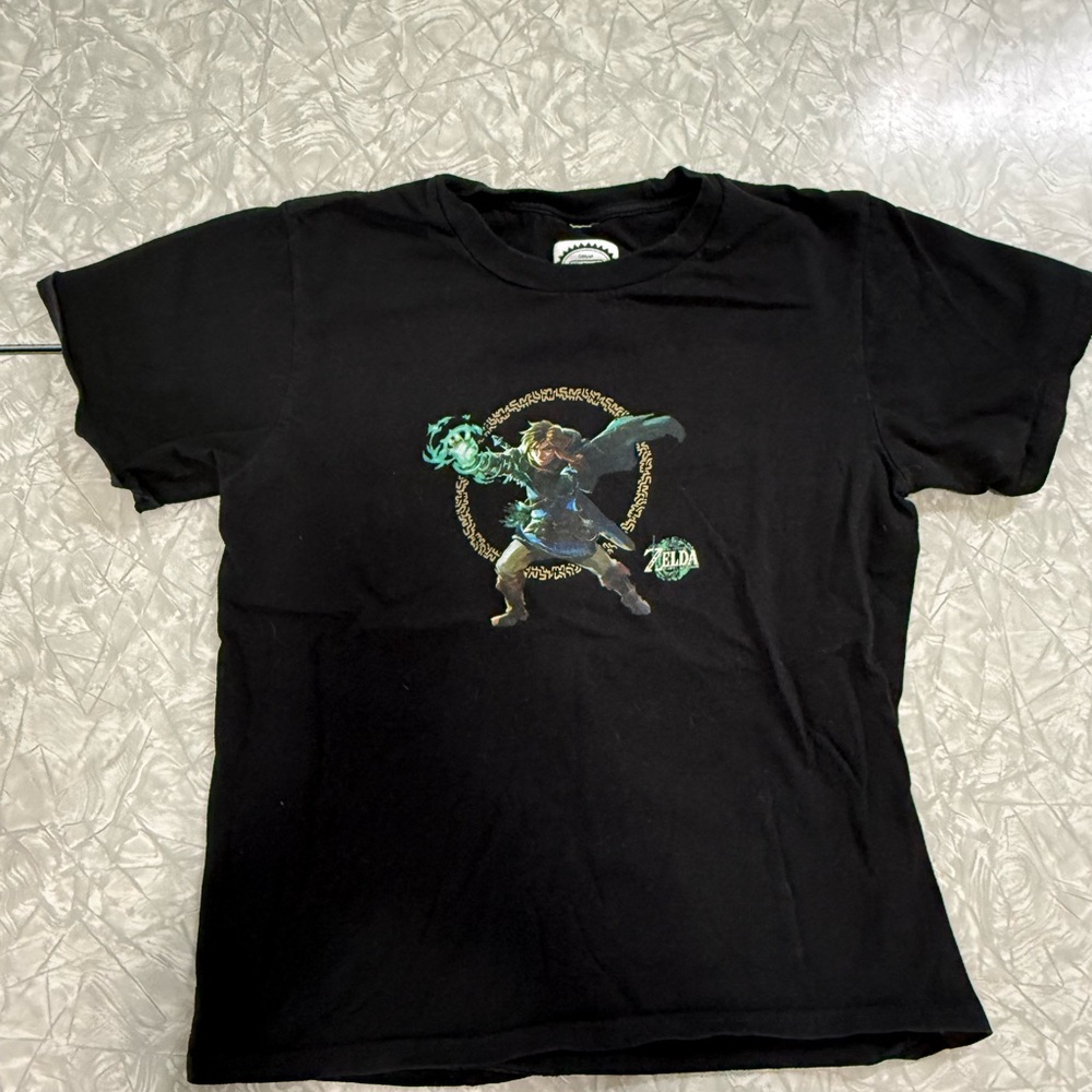 Legends of Zelda Nintendo Black Tee with White Official Licensed Logo - Picture 3 of 6